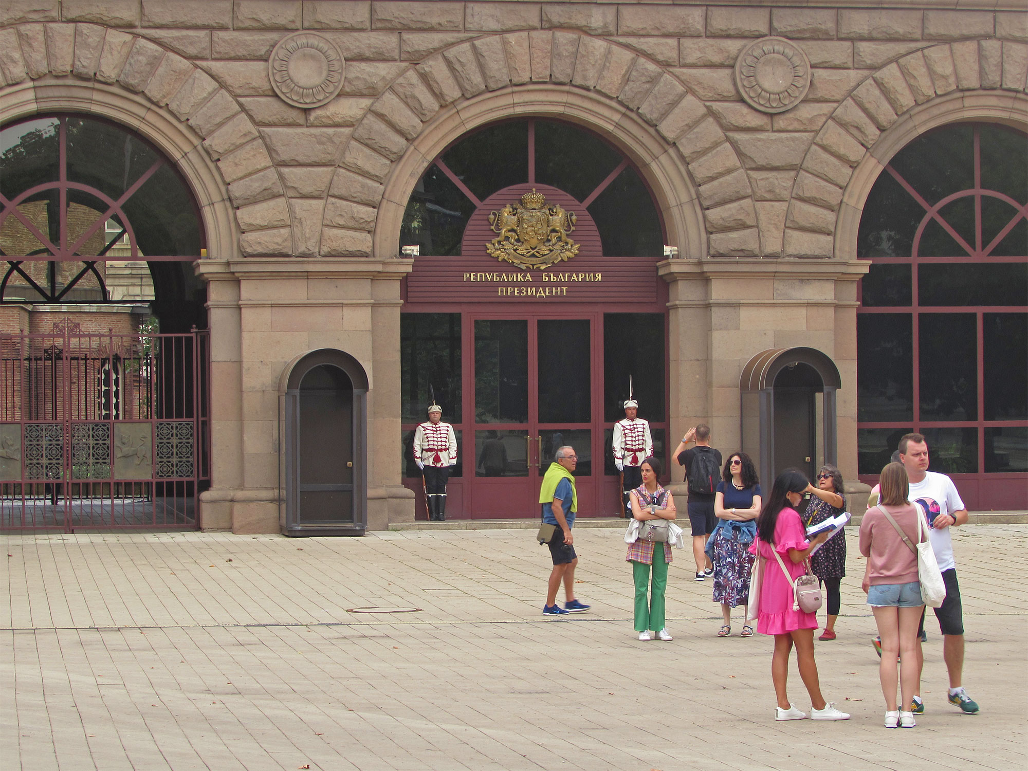 Sofia Präsidentenpalast Wachsoldaten