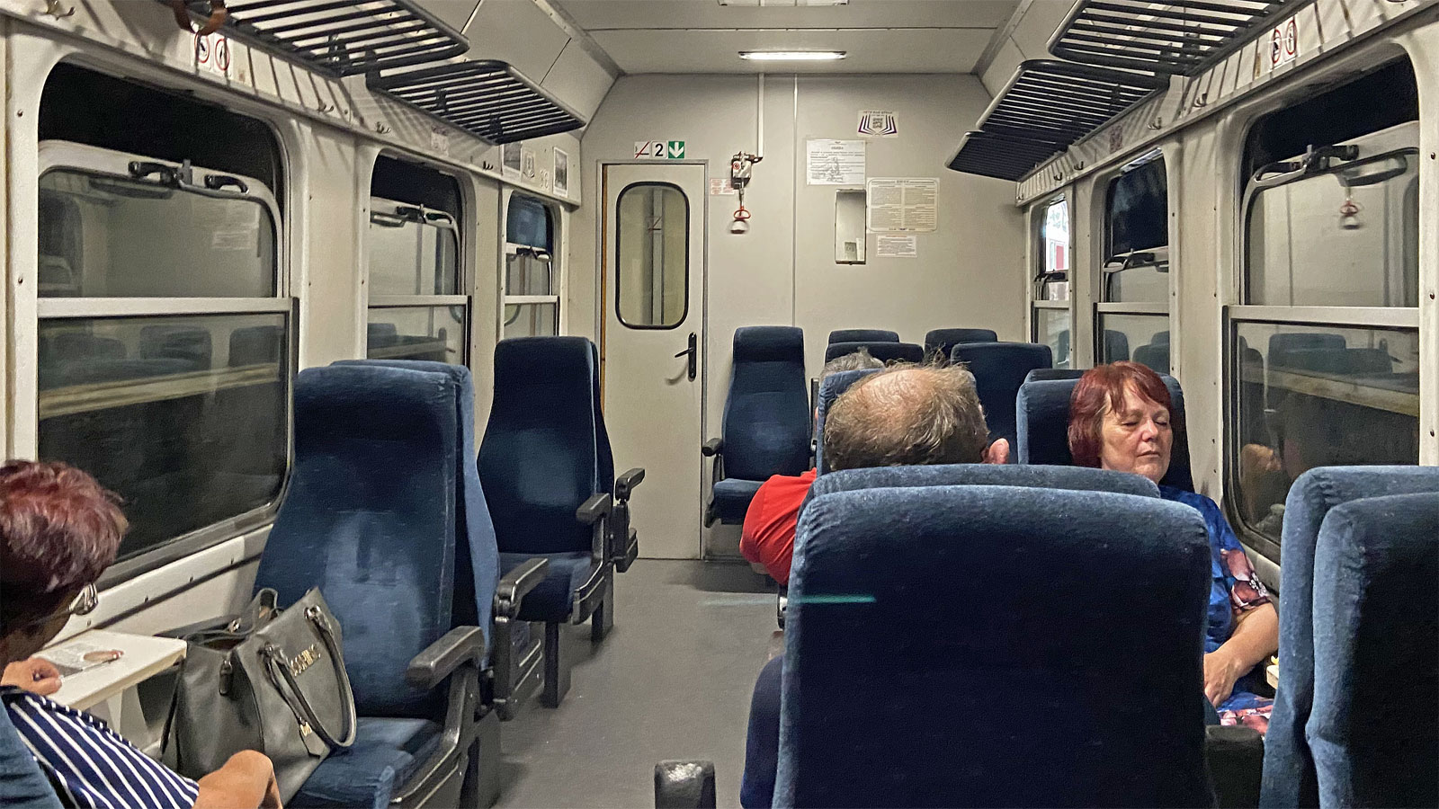 Bulgarien Schmalspurbahn innen