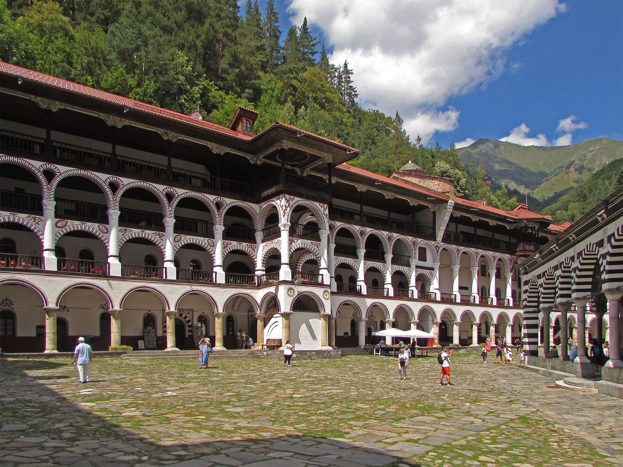 Bulgarien Rila-Kloster Wirtschaftsgebäude