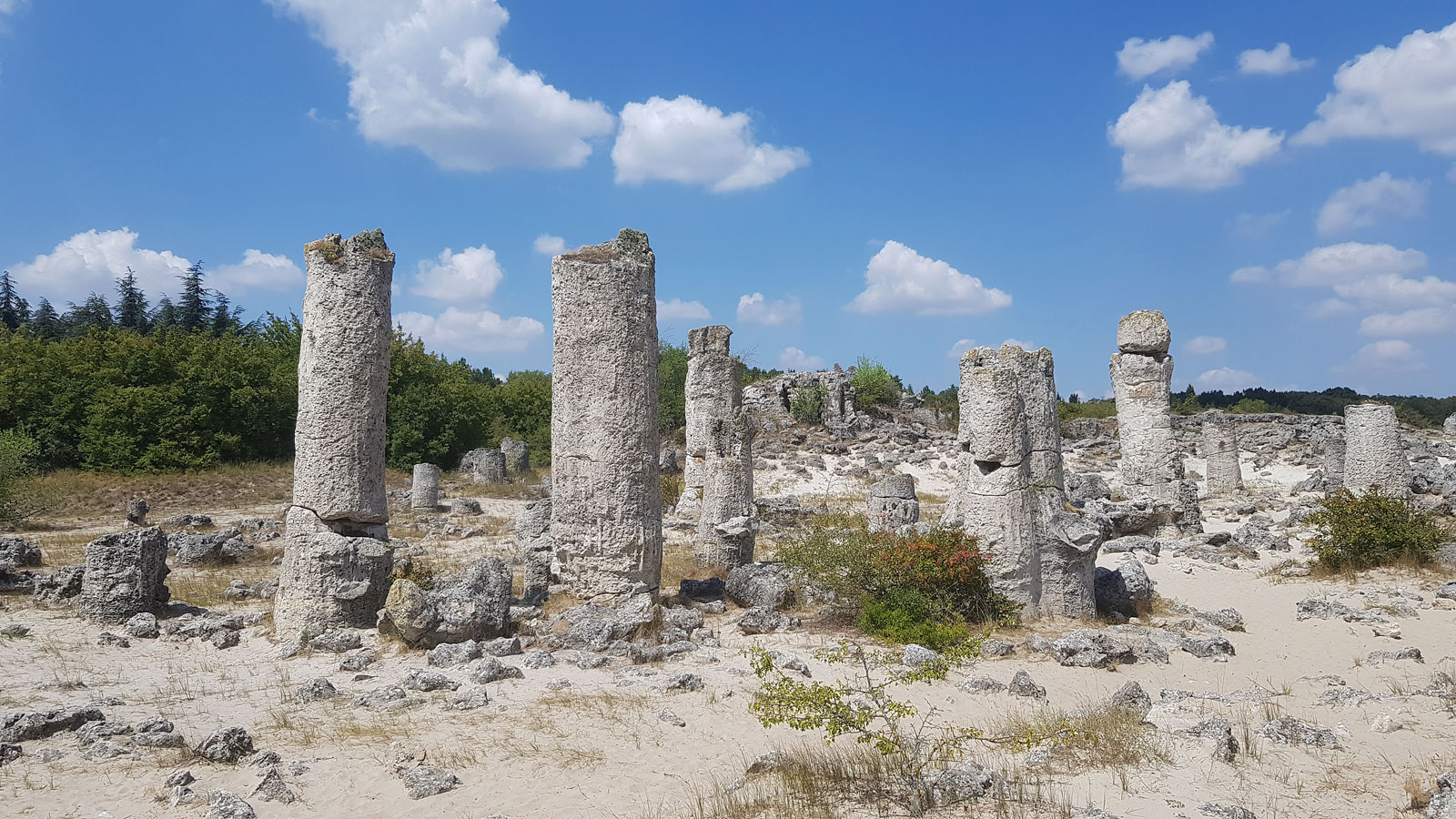 Bulgarien Pobitite Kamani