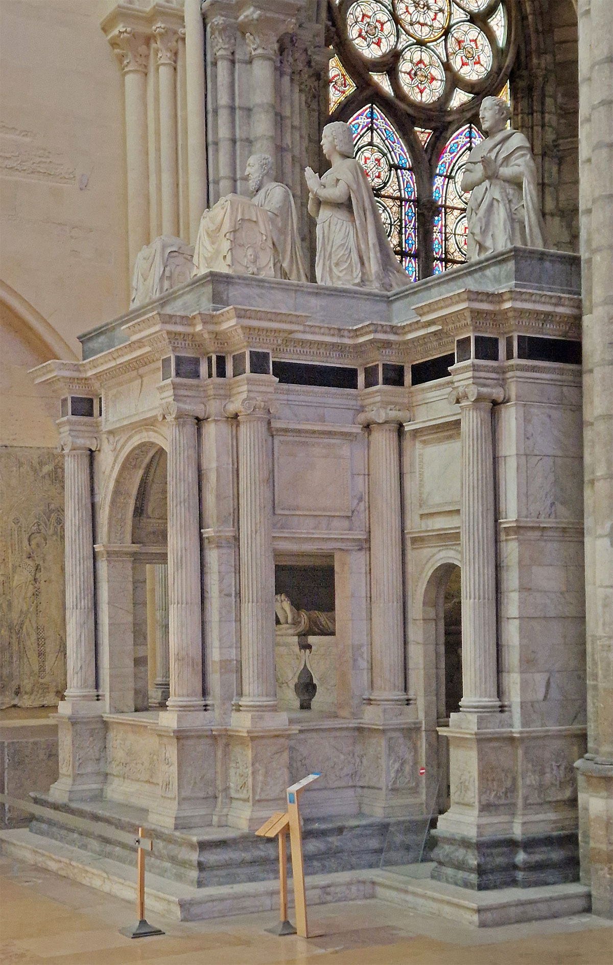Saint-Denis Basilika Grabmal Francois I.