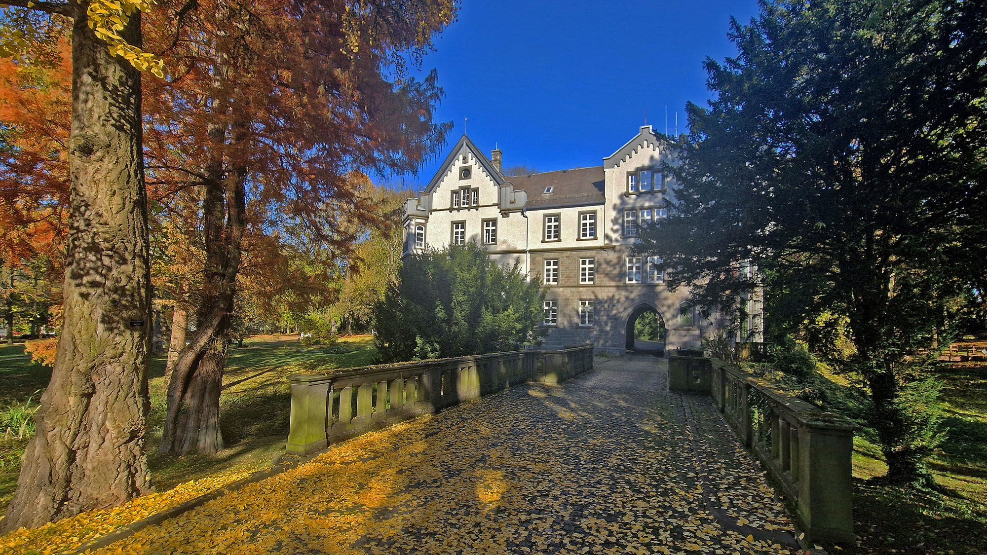 Buseck Großen-Buseck Schloss Rathaus