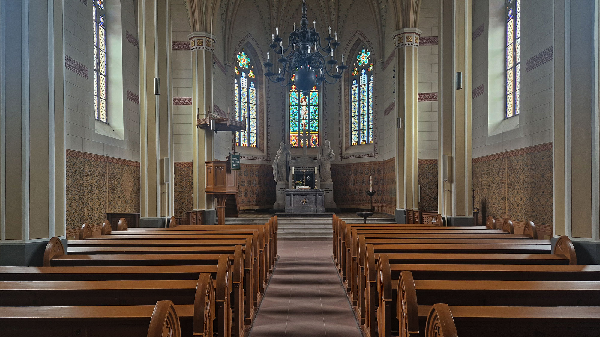 Eltville Erbach Johanneskirche innen