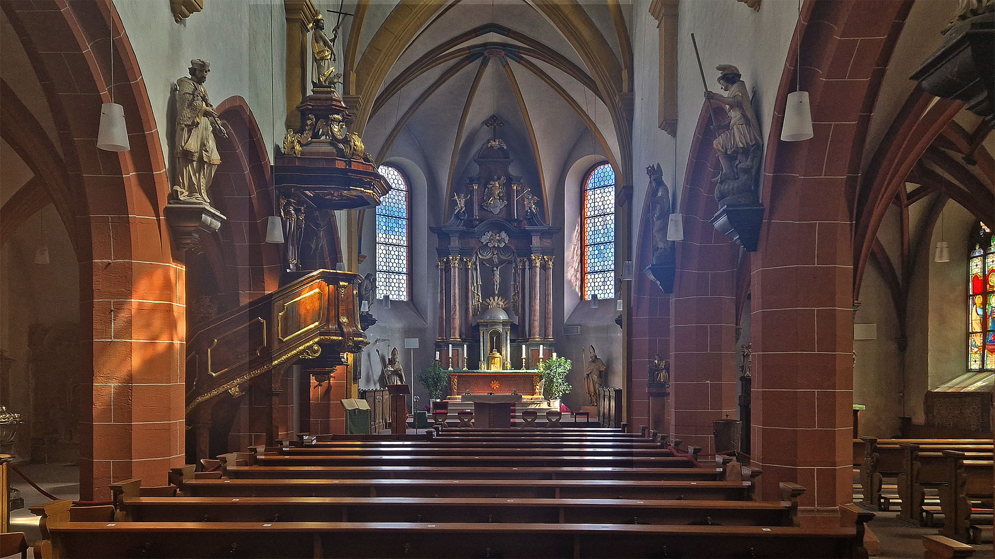 Eltville Erbach Markuskirche innen