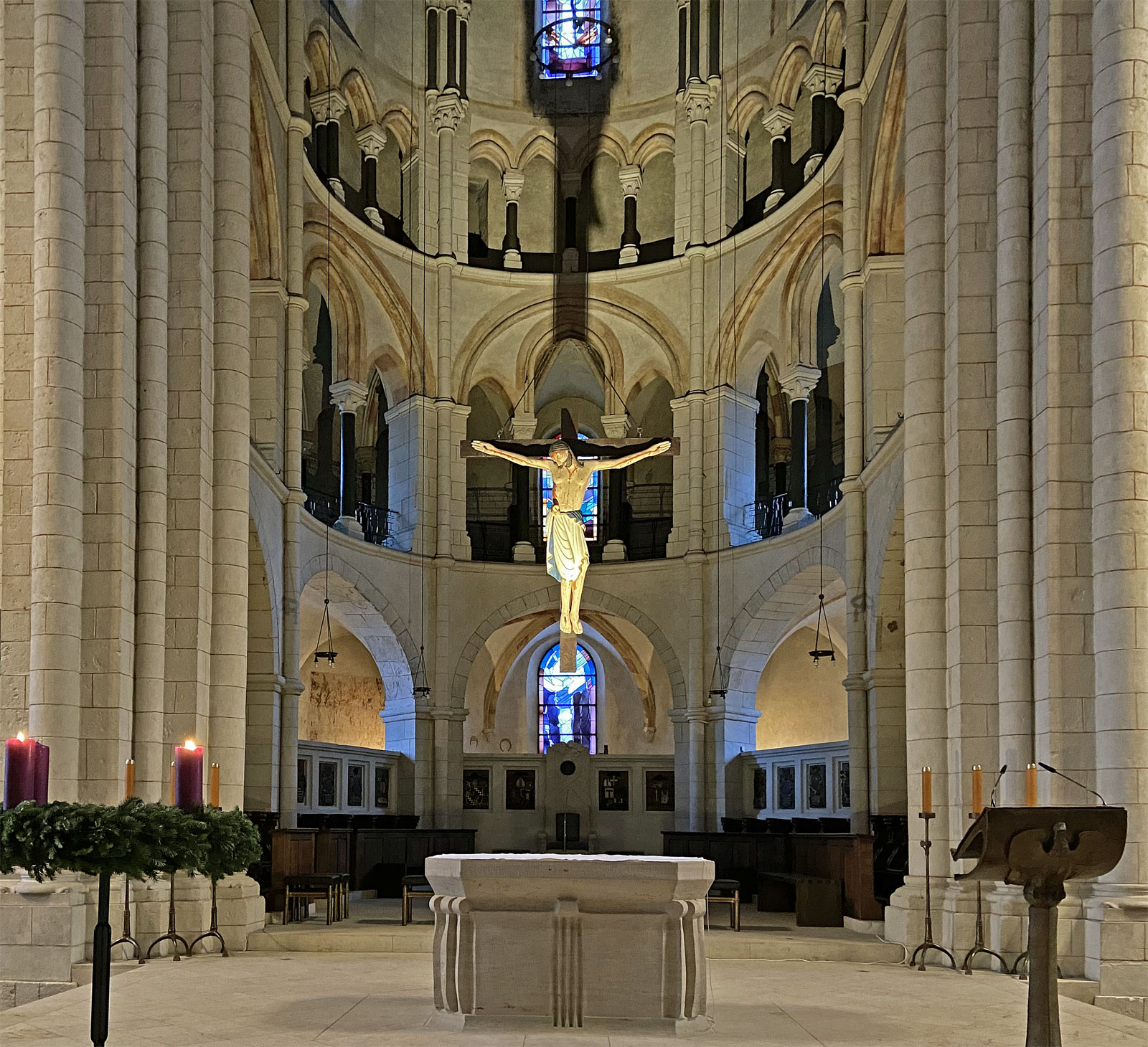 Limburg Dom Altarraum