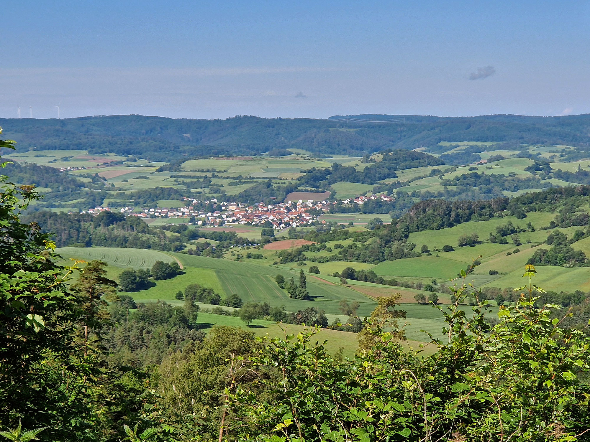 Alheim Niedergude von fern