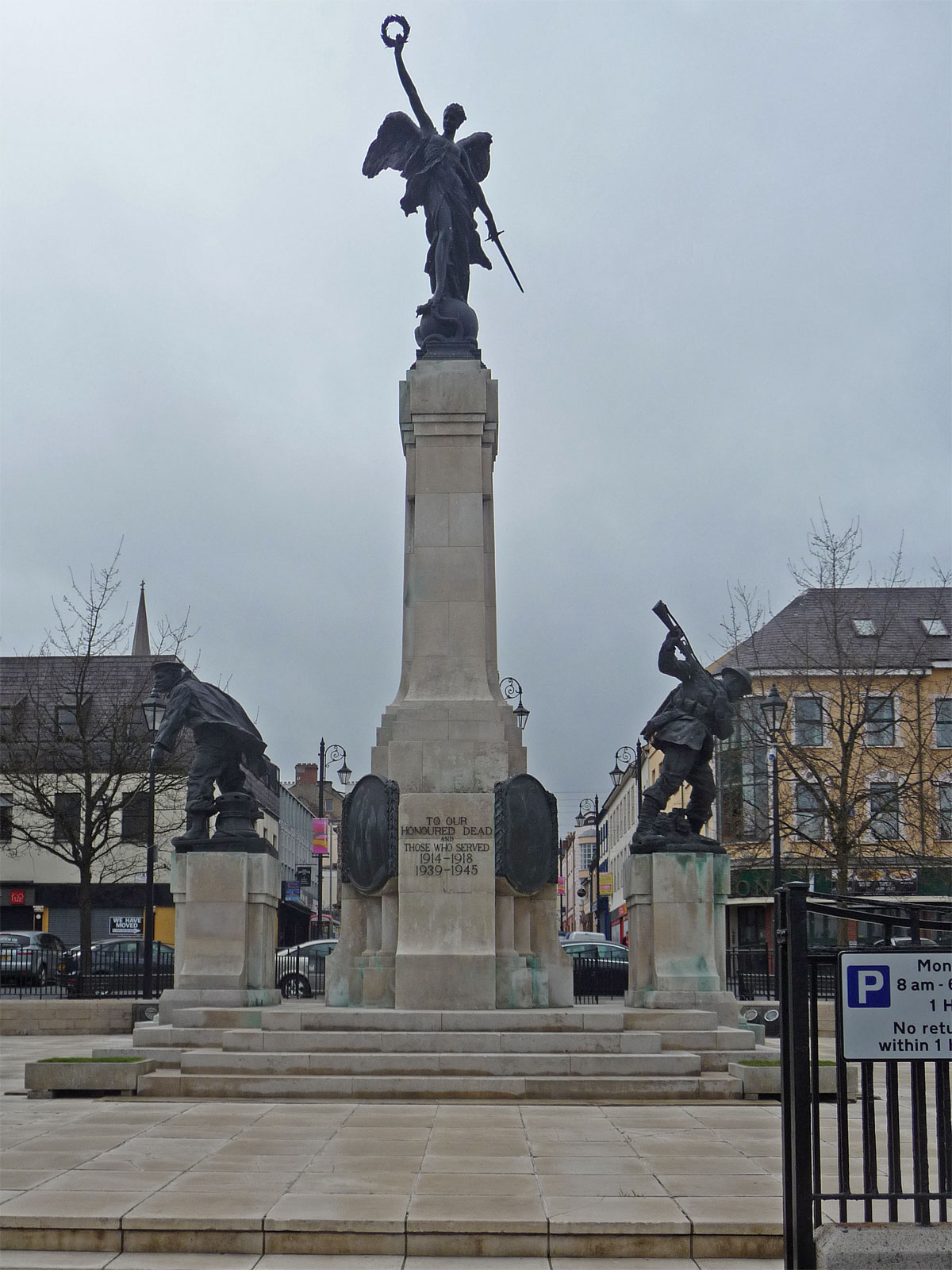 Nordirland Londonderry Kriegerdenkmal