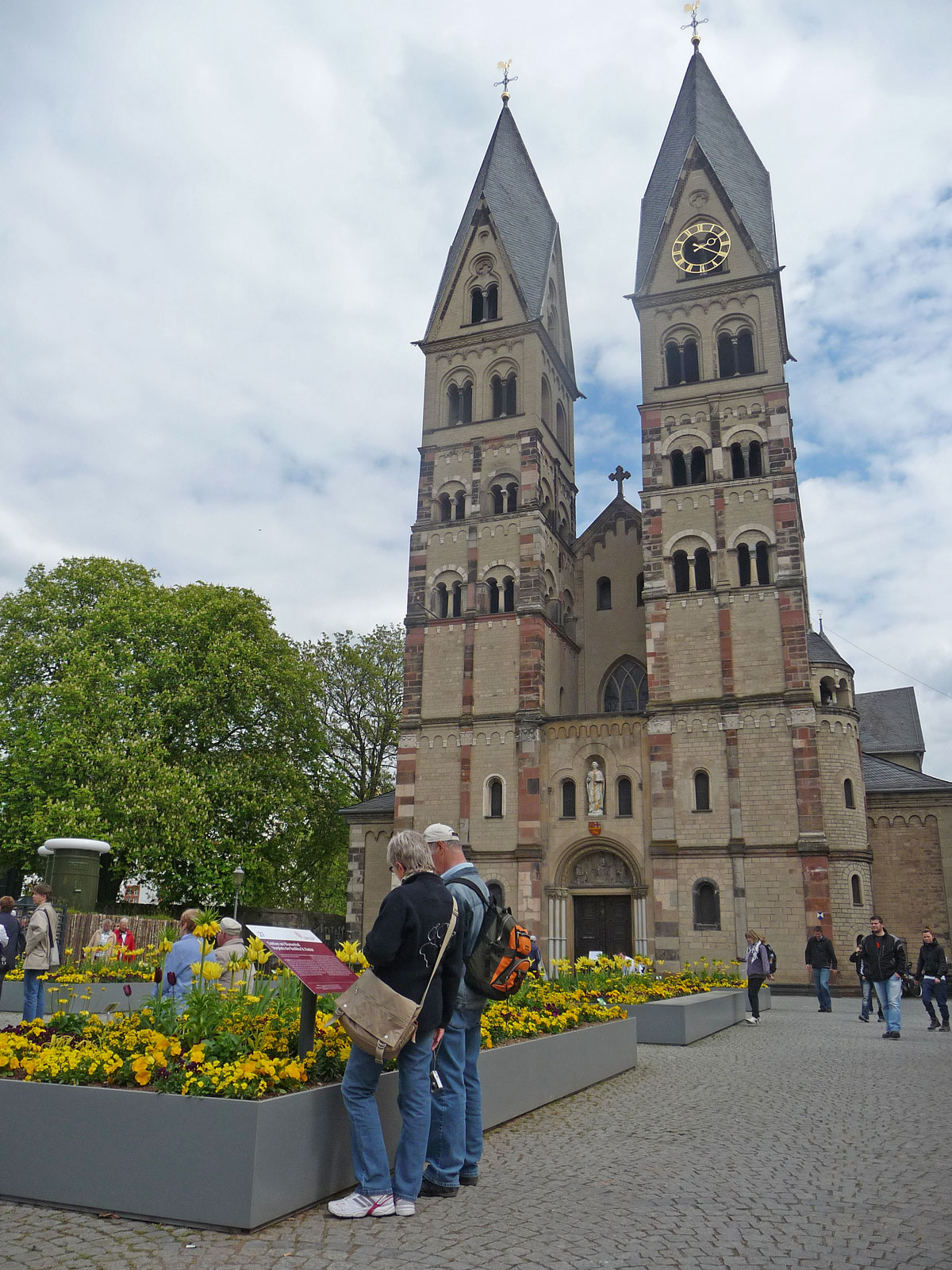 Koblenz St. Kastor außen