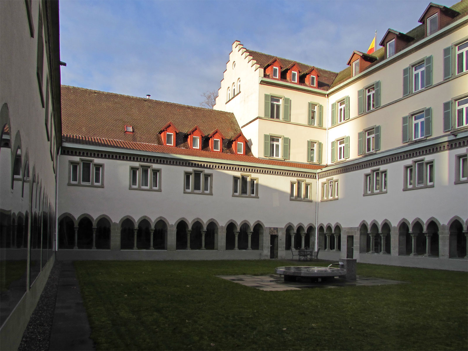 Konstanz Insel Hotel Innenhof