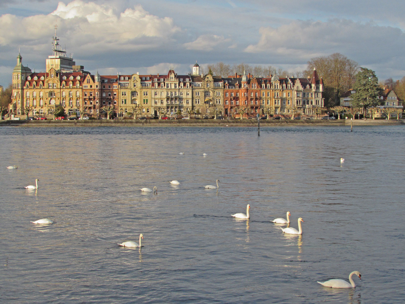 Konstanz Seestraße Blick vom Insel Hotel