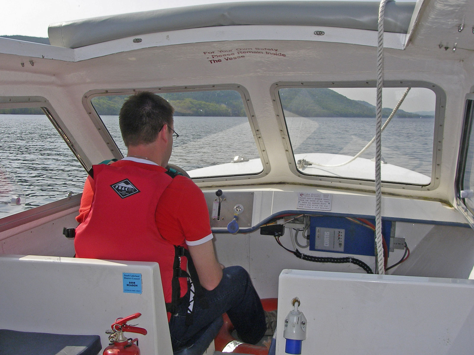 Lake District Coniston Water Fahrt mit Motorboot