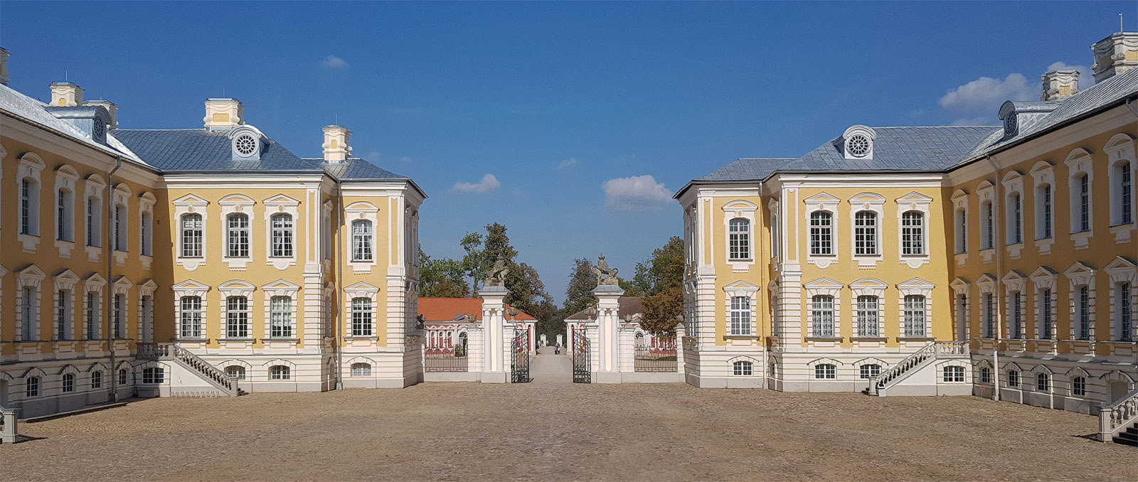 Rundale Schloss Ruhenthal Innenhof