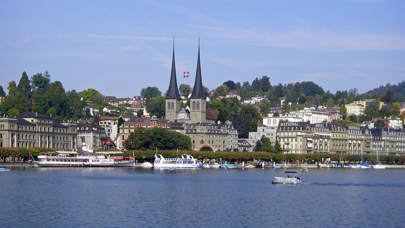 Luzern Vierwaldstättersee Hofkirche