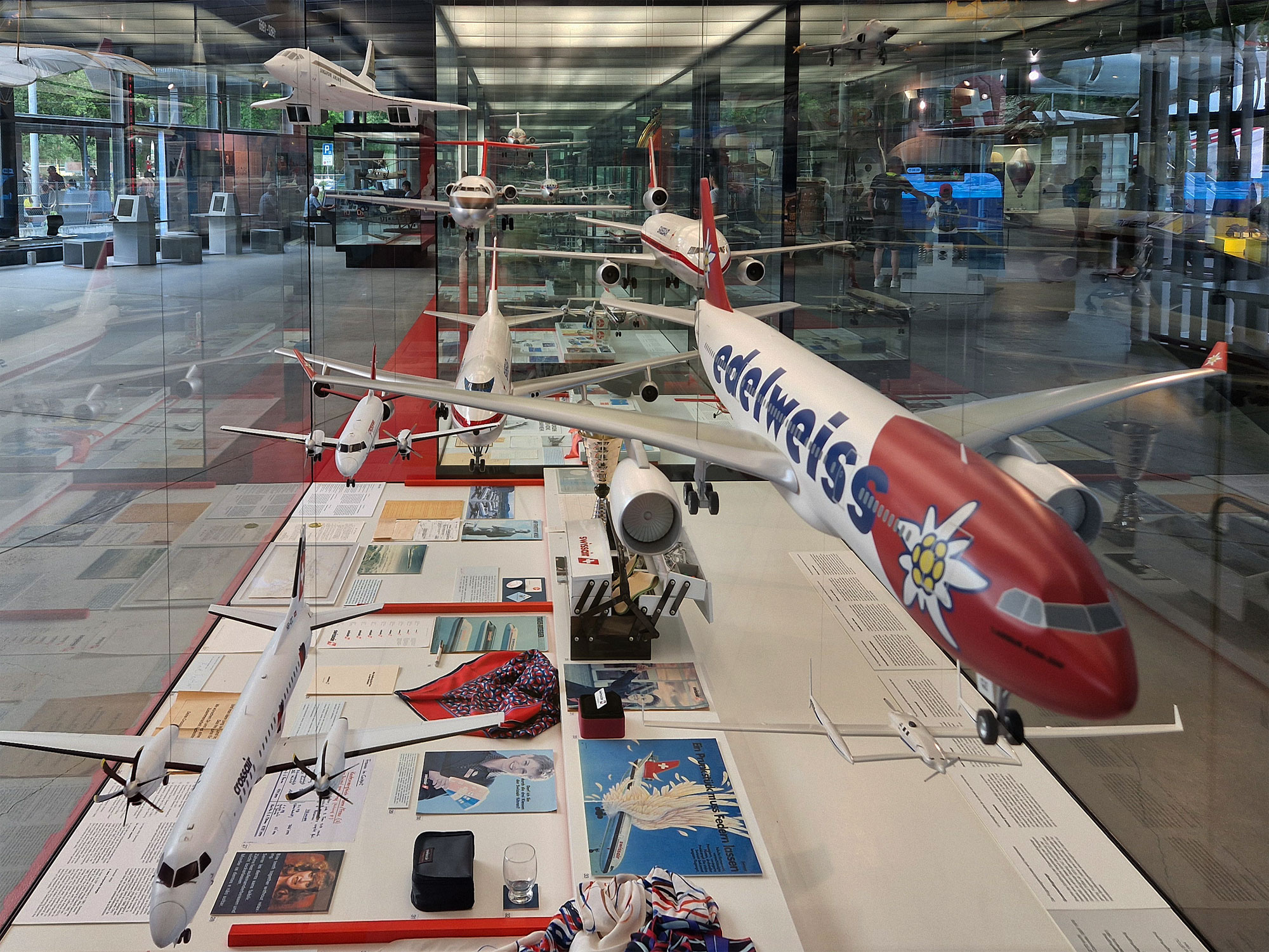 Luzern Verkehrshaus Flugzeugmodelle
