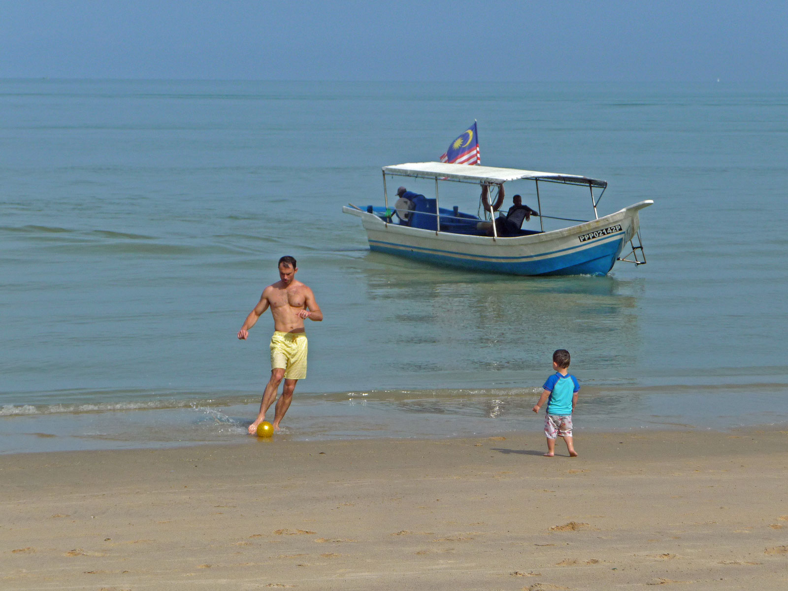 Penang Kilat Beach Fußballspieler