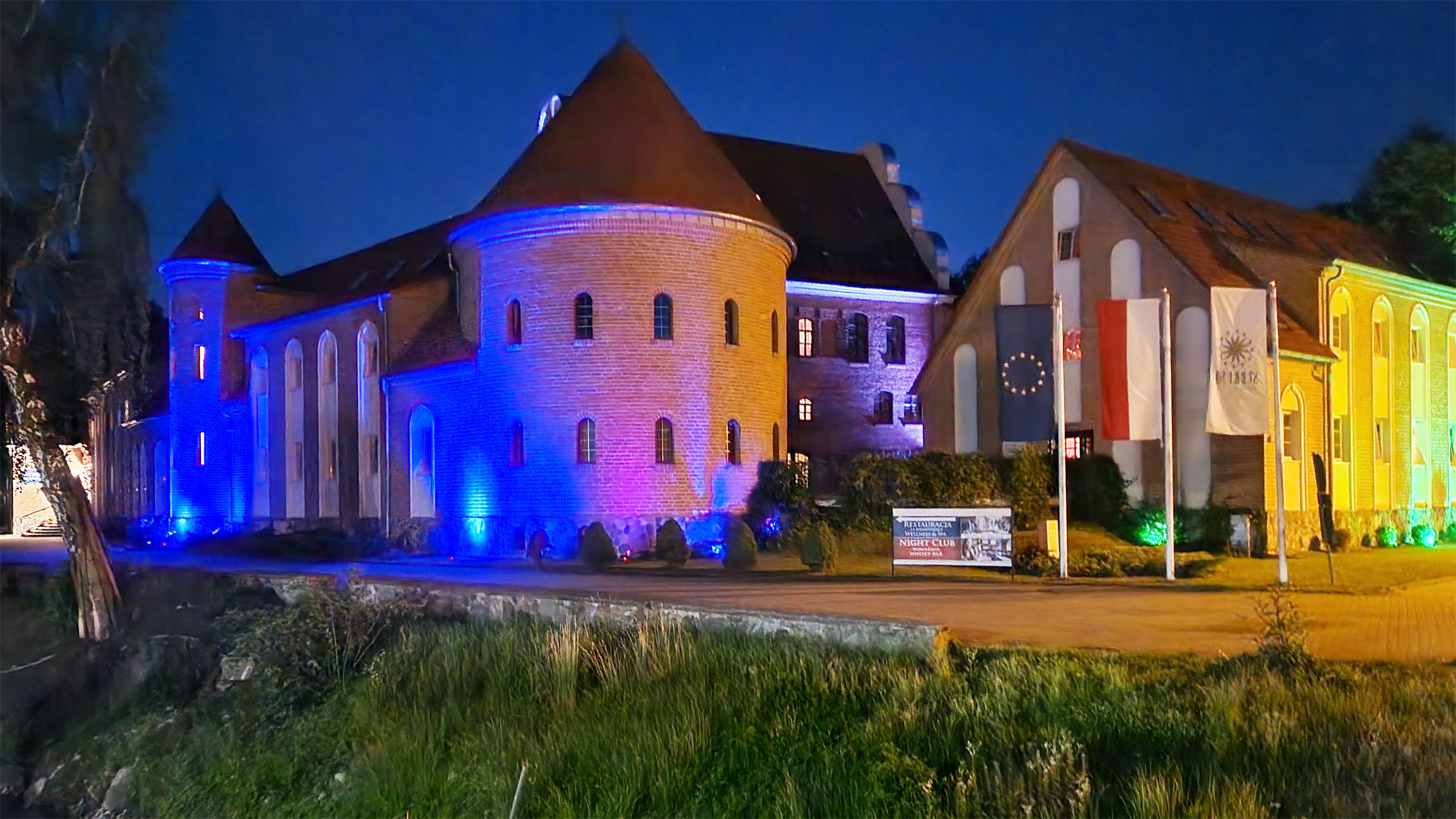Lötzen Masuren Hotel Zamek Nachtaufnahme