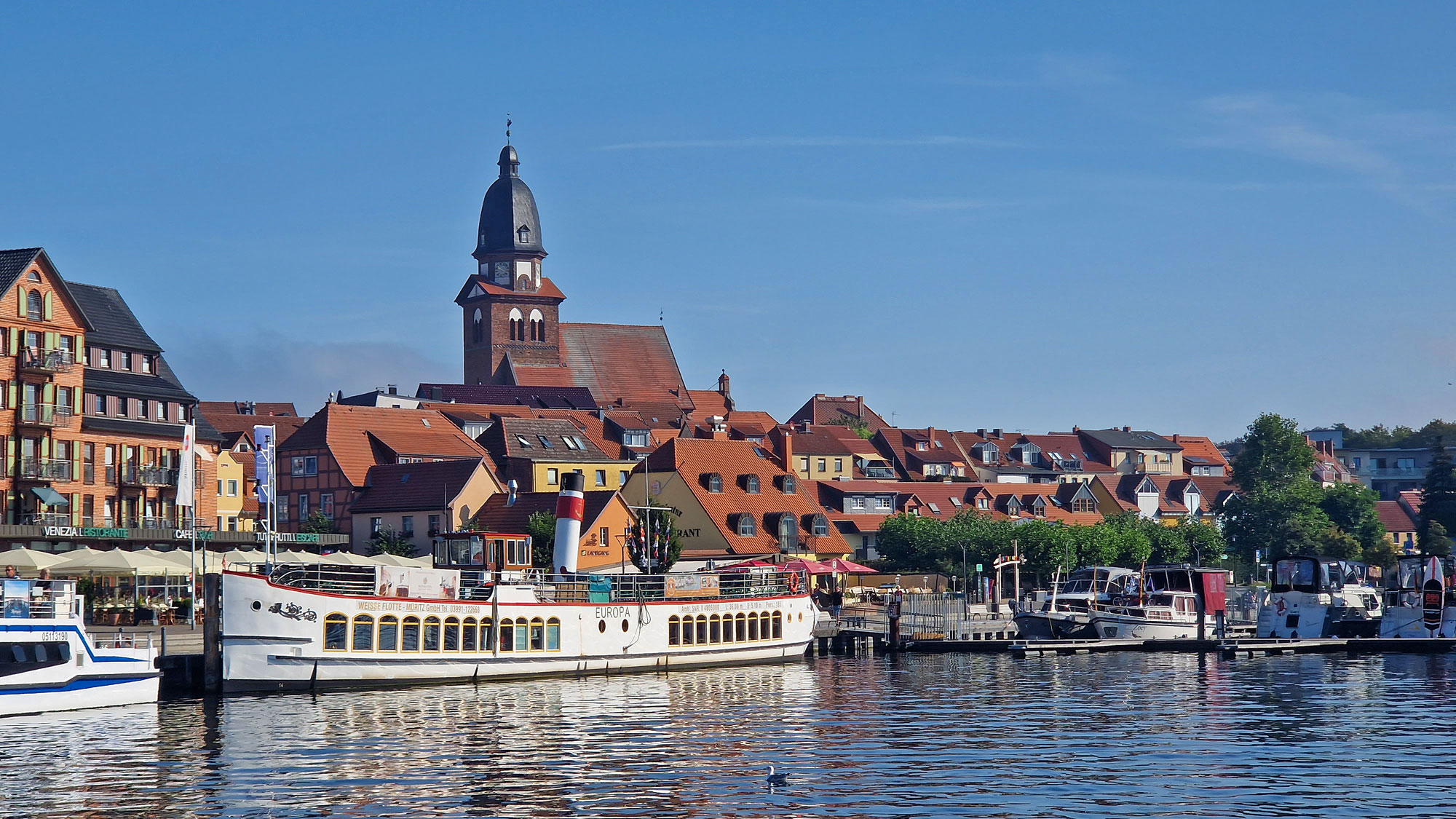 Waren Müritz Hafen Dampfer Europa