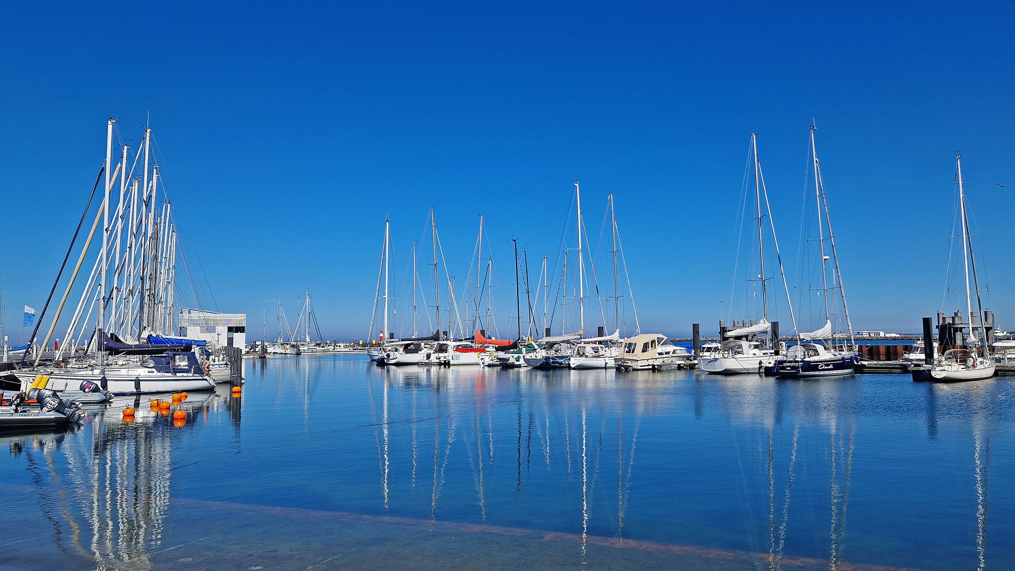 Warnemünde Yachthafen
