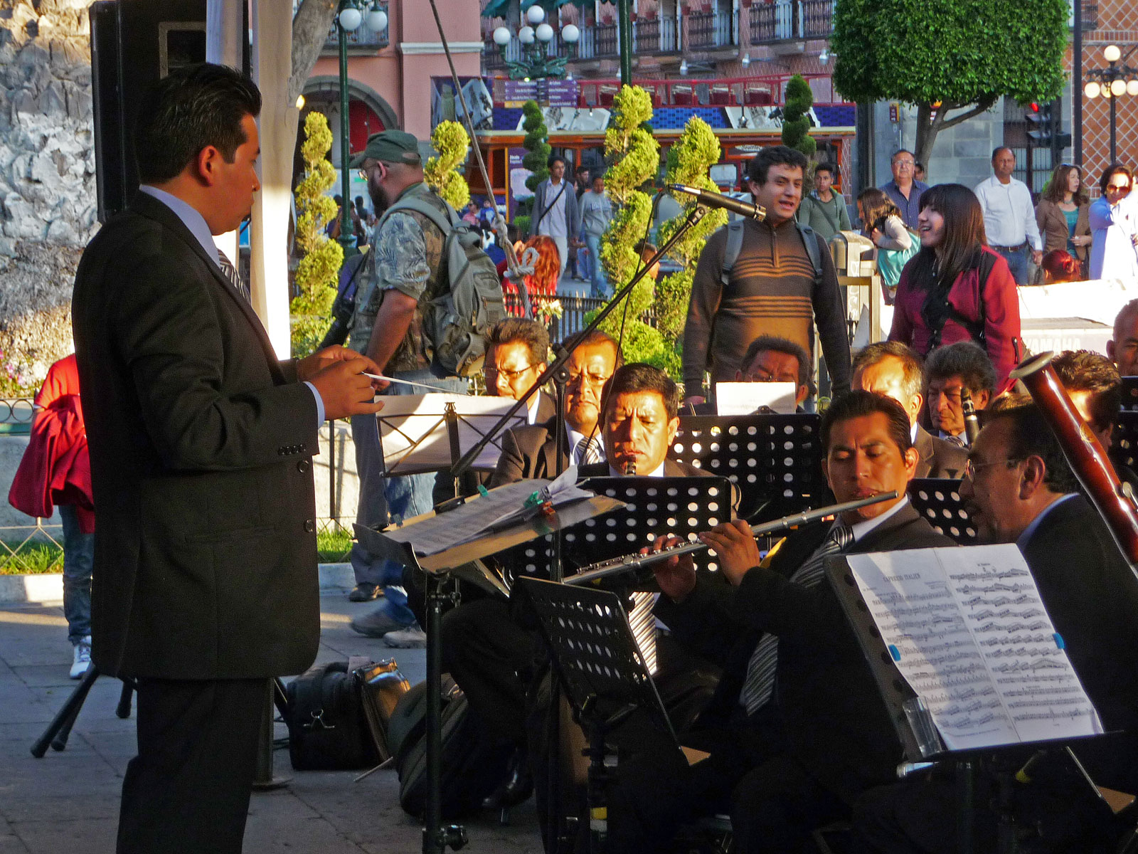 Mexiko 3 Puebla Zocalo Platzkonzert