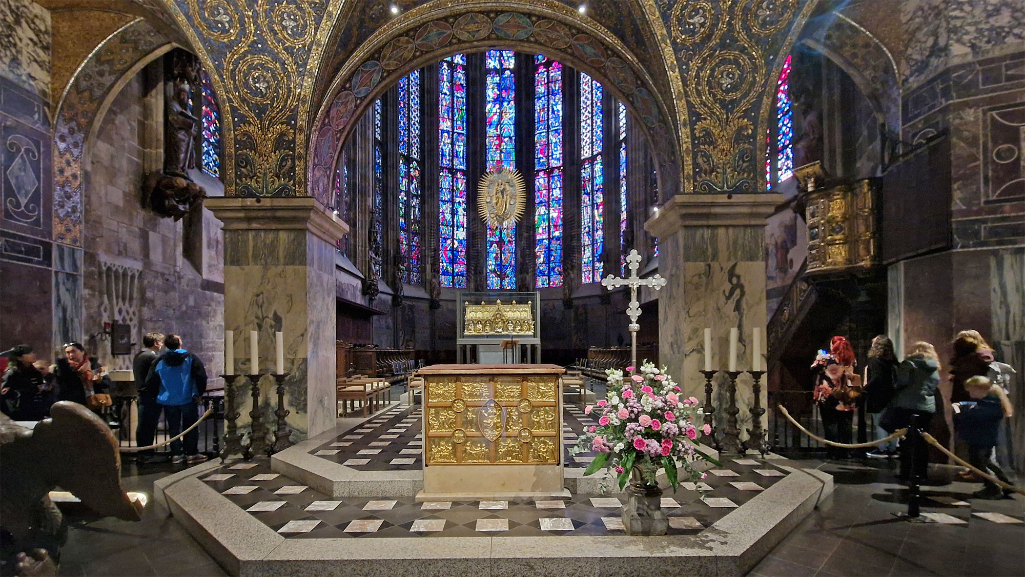 Aachen Dom innen