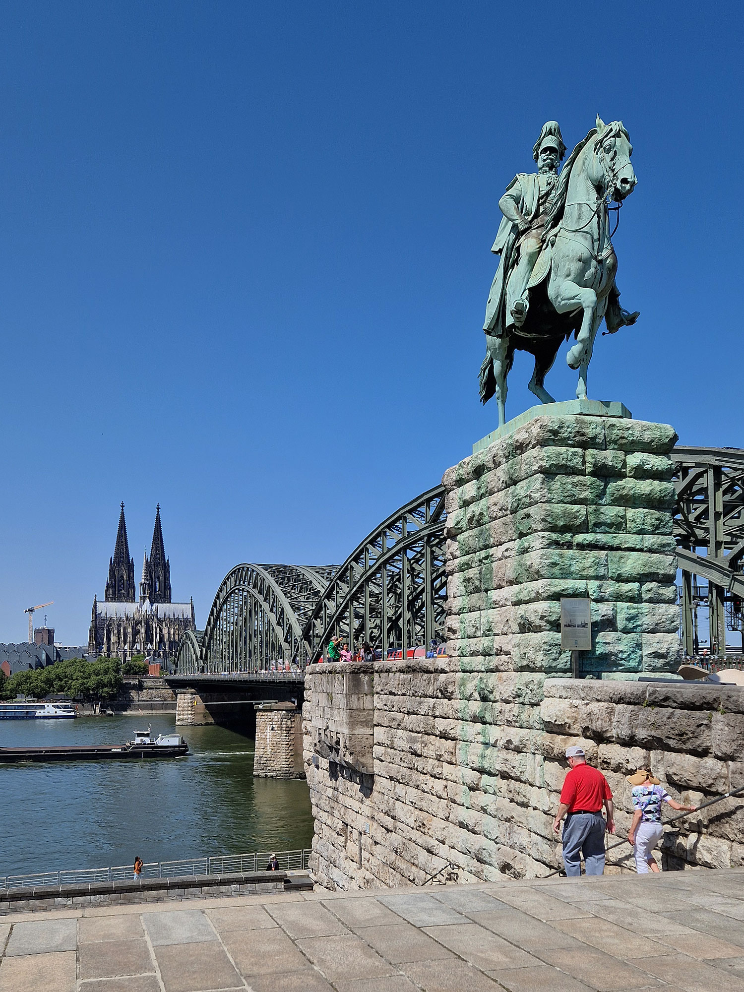 Köln Deutz Kaiser-Wilhelm-Denkmal Rheinufer