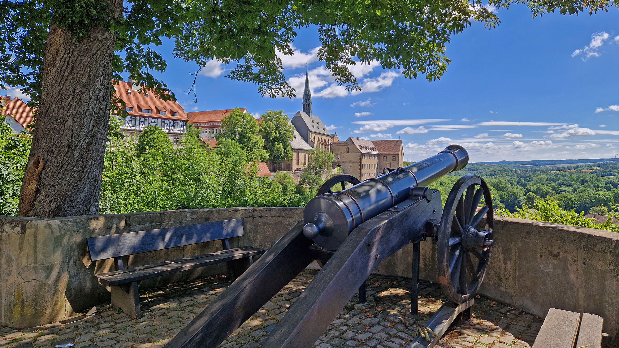 Warburg Fügeler Kanone Burgrondell