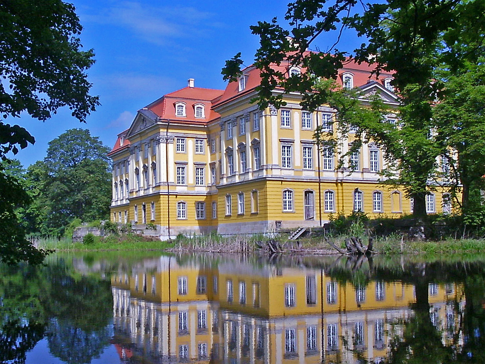 Radmeritz Radomierzyce Wasserschloss außen