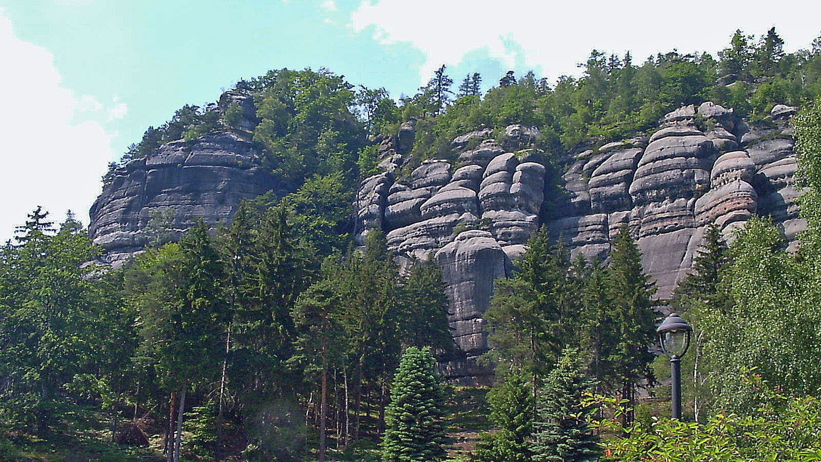 Oybin Zittauer Gebirge Felsen nah