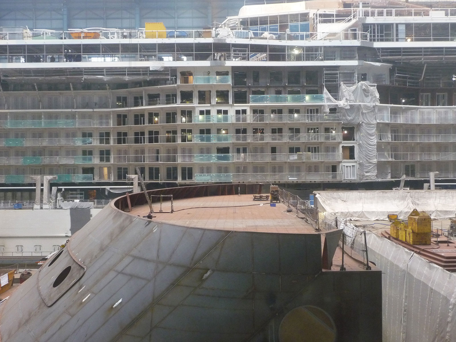 Papenburg Meyer Werft Besucherzentrum Blick in Montagehalle