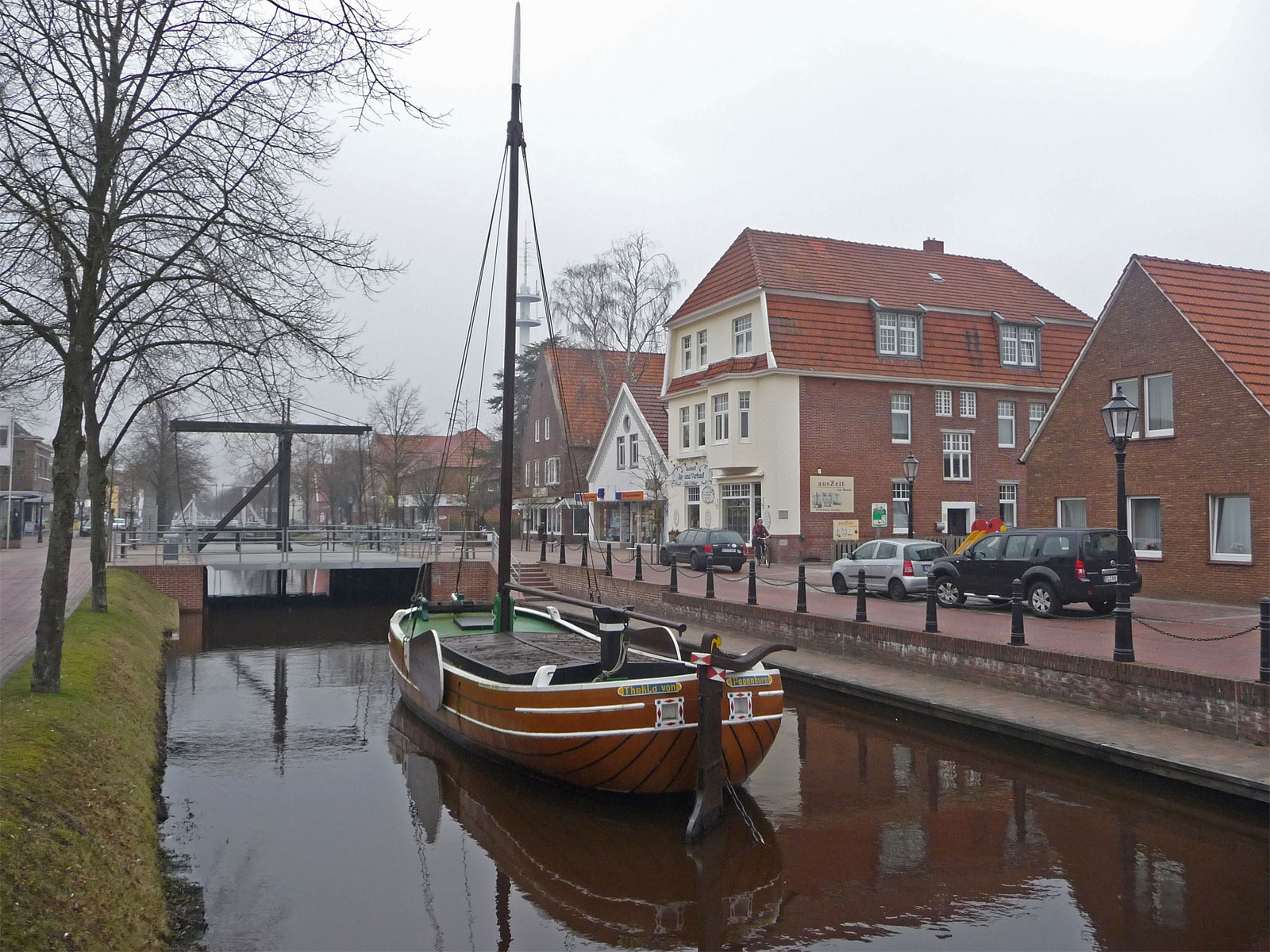 Papenburg Hauptkanal Segelschiff Thekla Winter