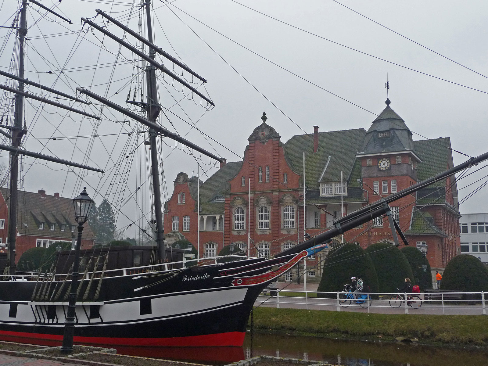 Papenburg Rathaus Friederike Winter