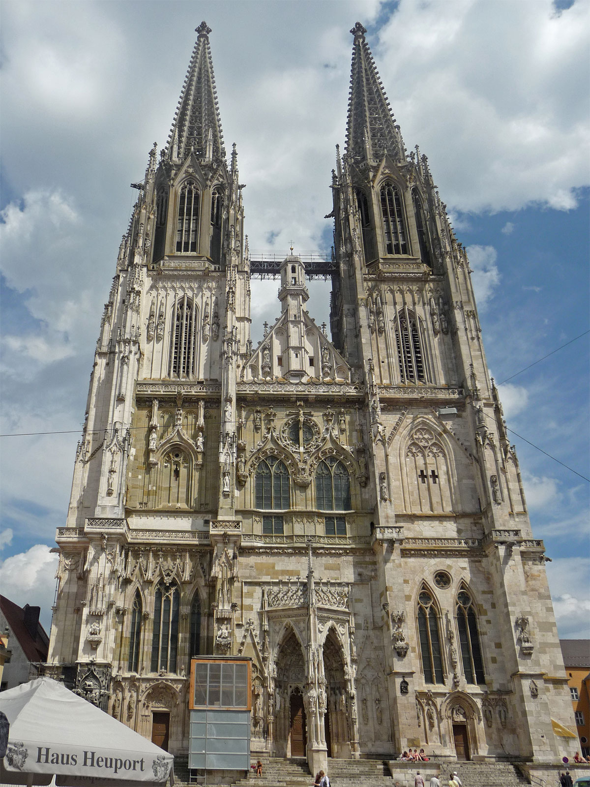 Regensburg Dom Türme nah