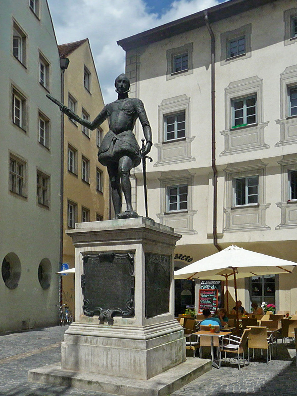 Regensburg Zieroldsplatz Denkmal Don Juan d'Austria