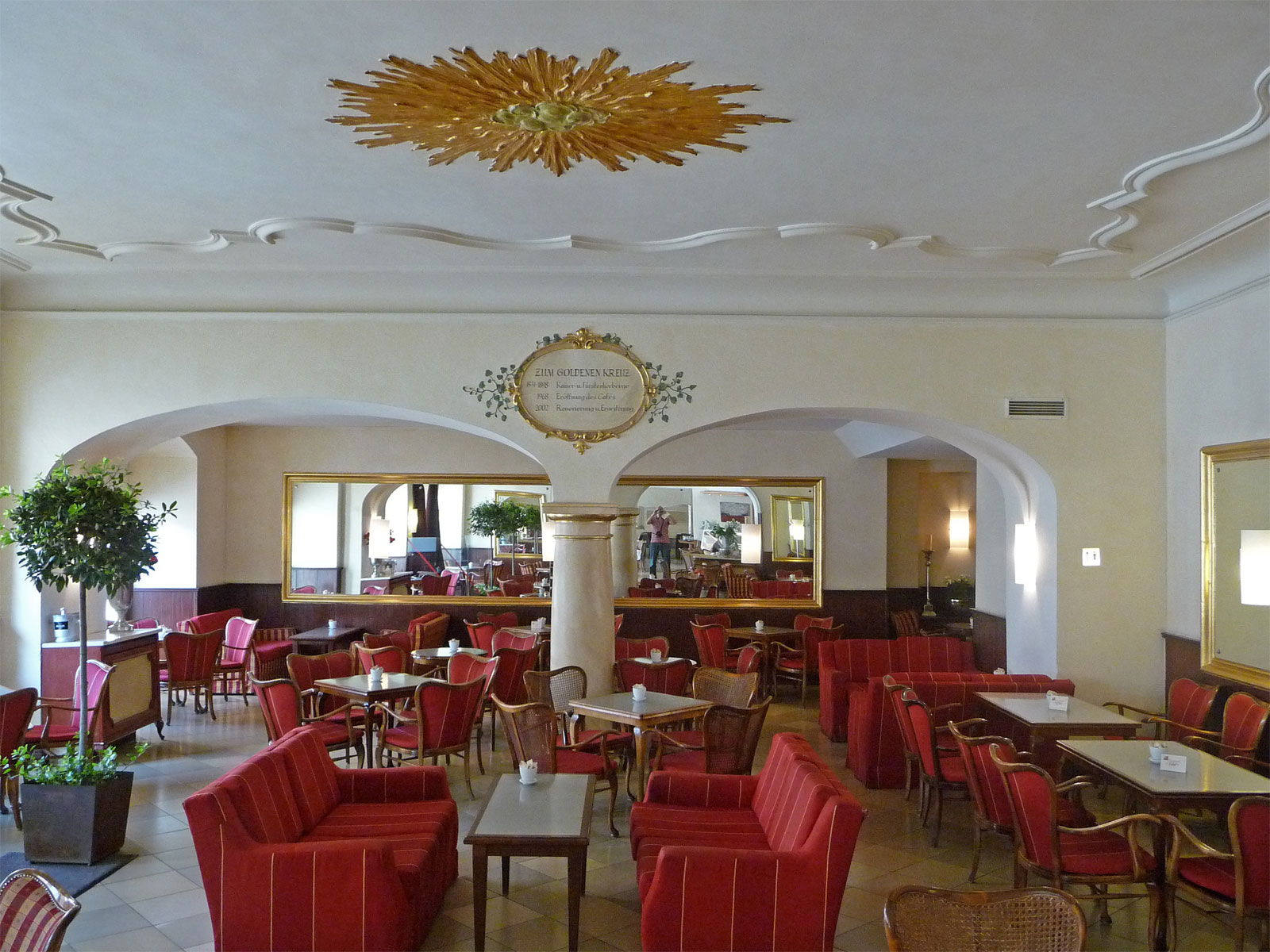 Regensburg Zum goldenen Kreuz Speisesaal
