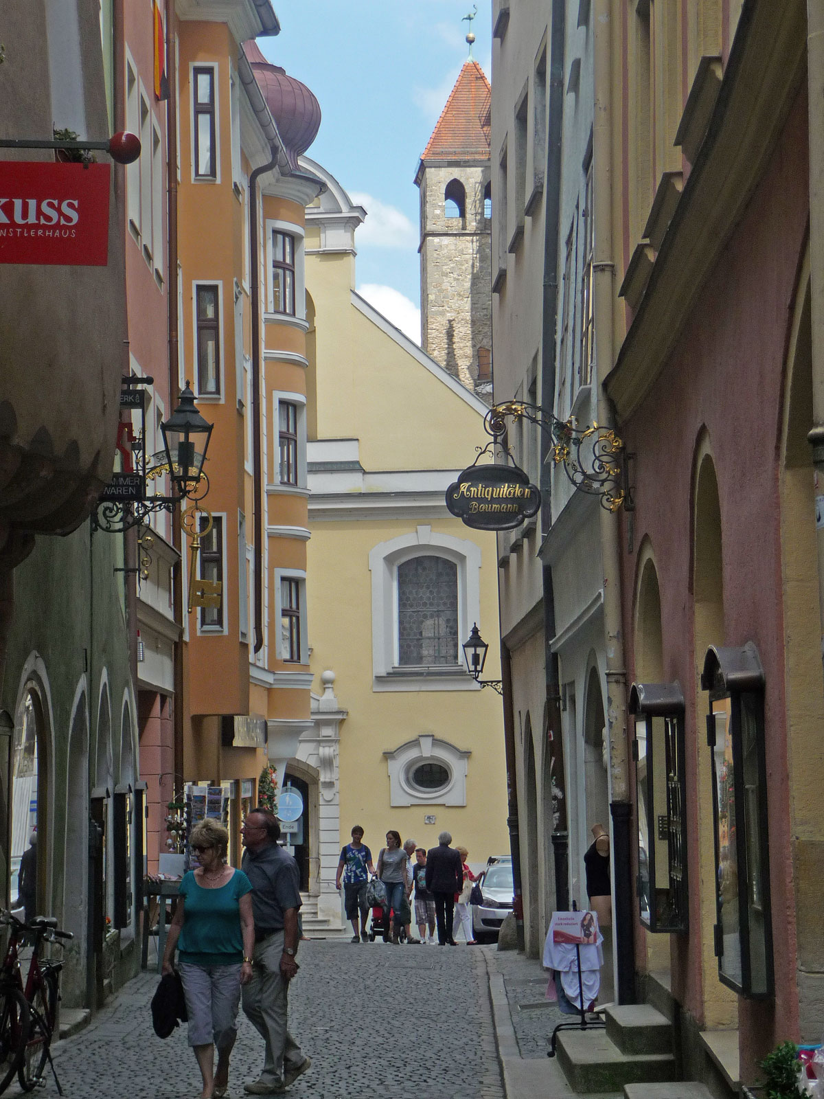 Regensburg Altstadt Antiquitäten Baumann außen