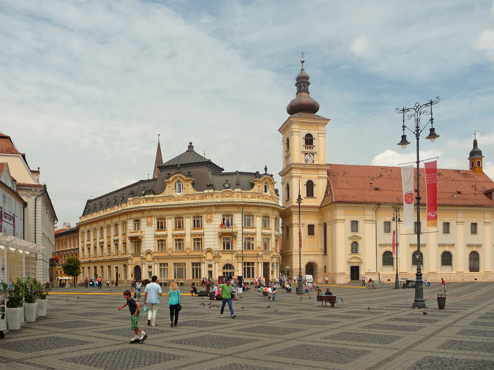 Rumänien Sibiu Rathaus und Kirche