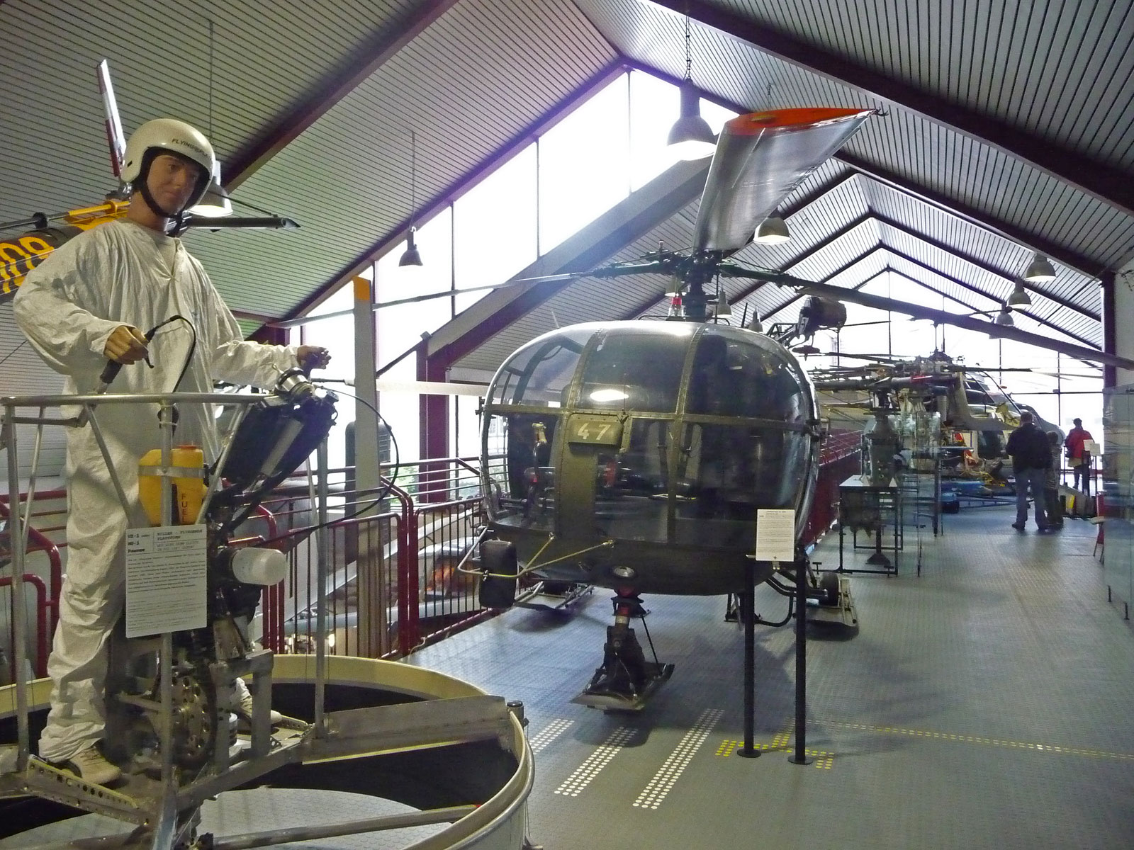 Bückeburg Hubschraubermuseum Innenaufnahme