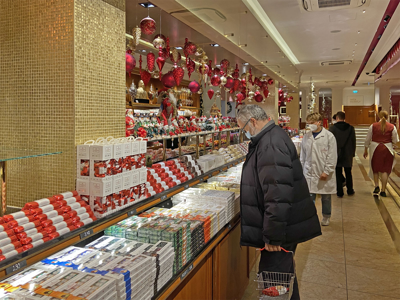 Lübeck Cafe Niederegger Marzipan
