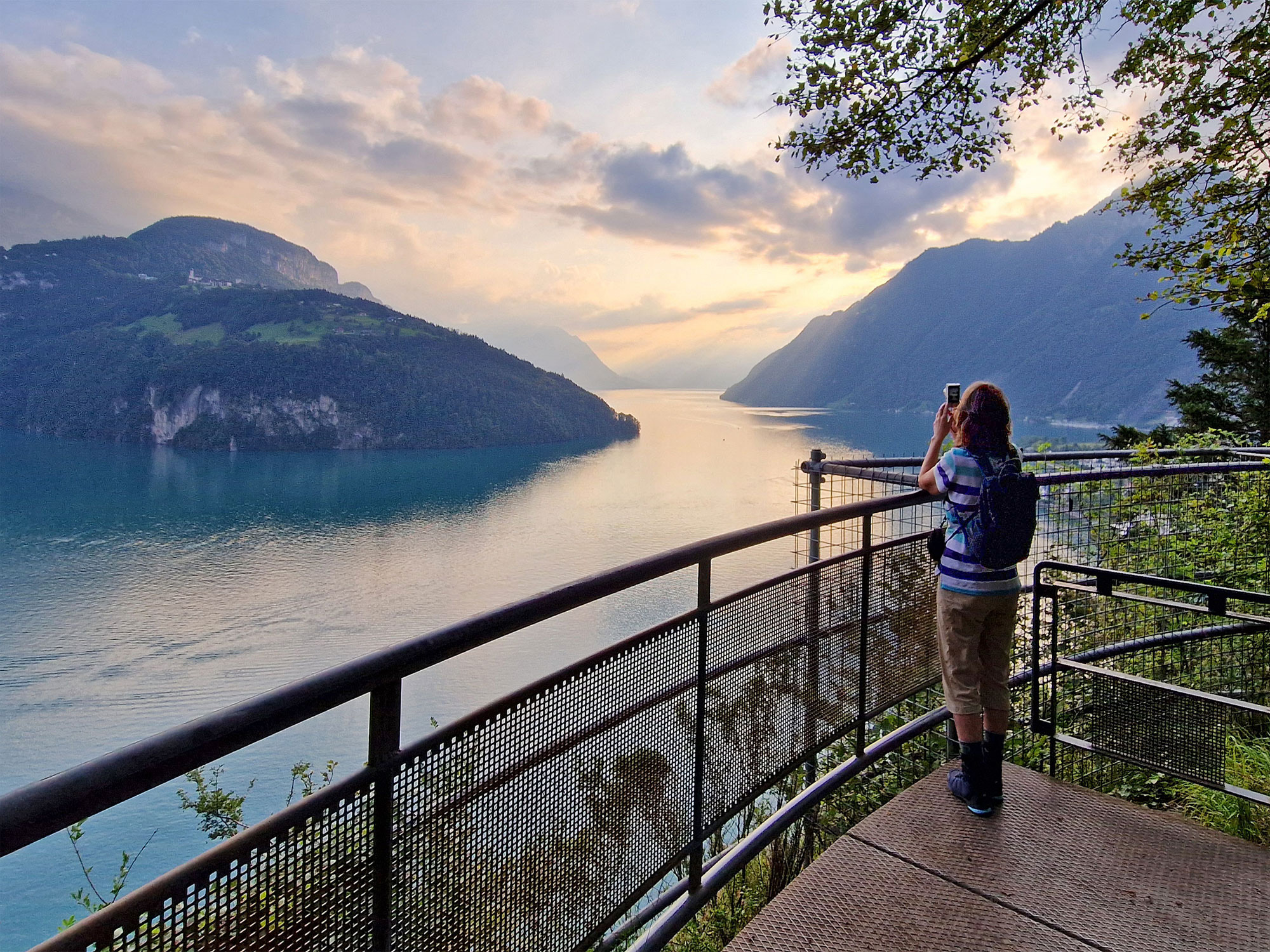 Brunnen Vierwaldstättersee Chänzeli Aussicht Sonnenuntergang