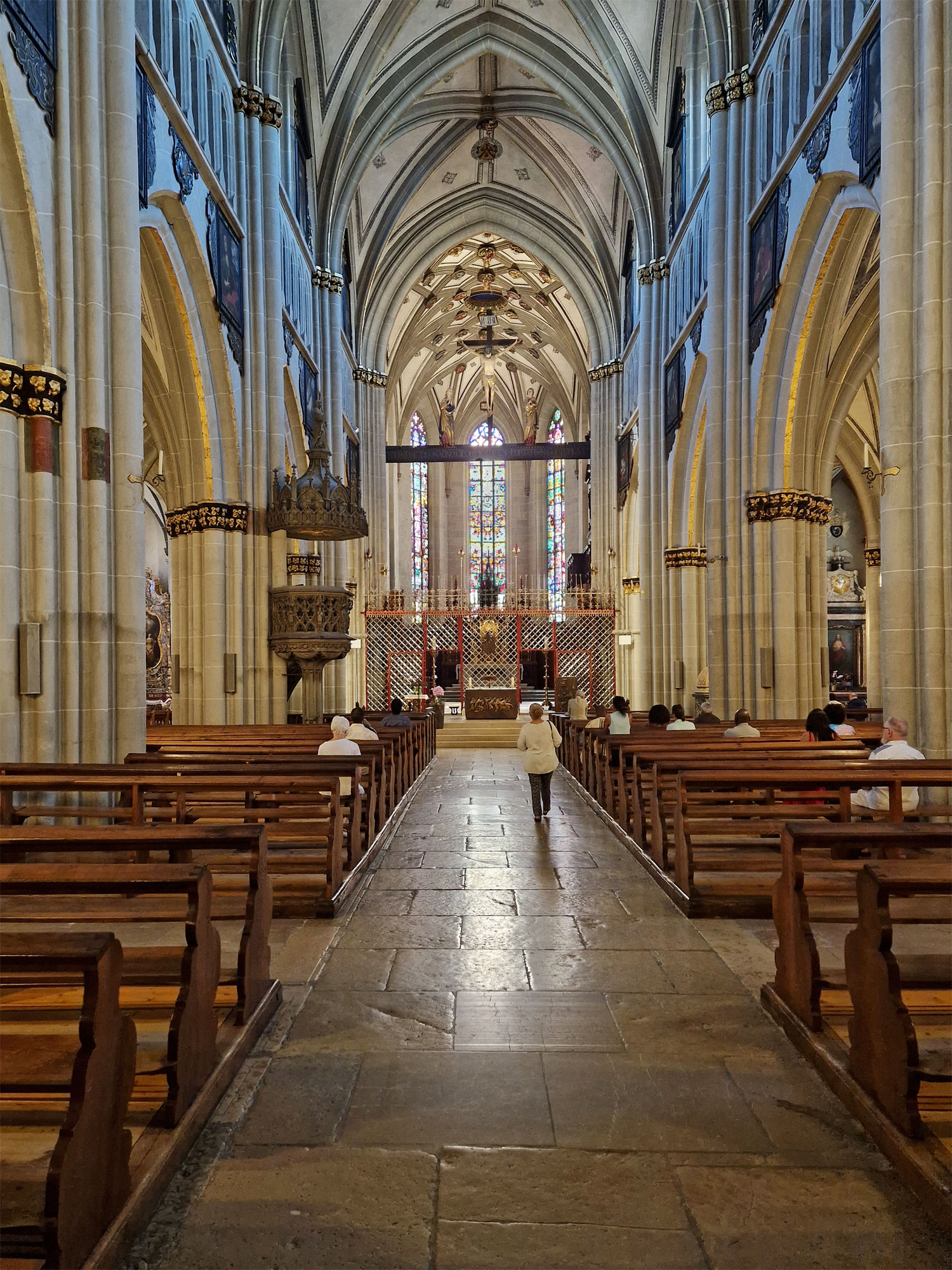 Freiburg Fribourg Cathedrale interieur