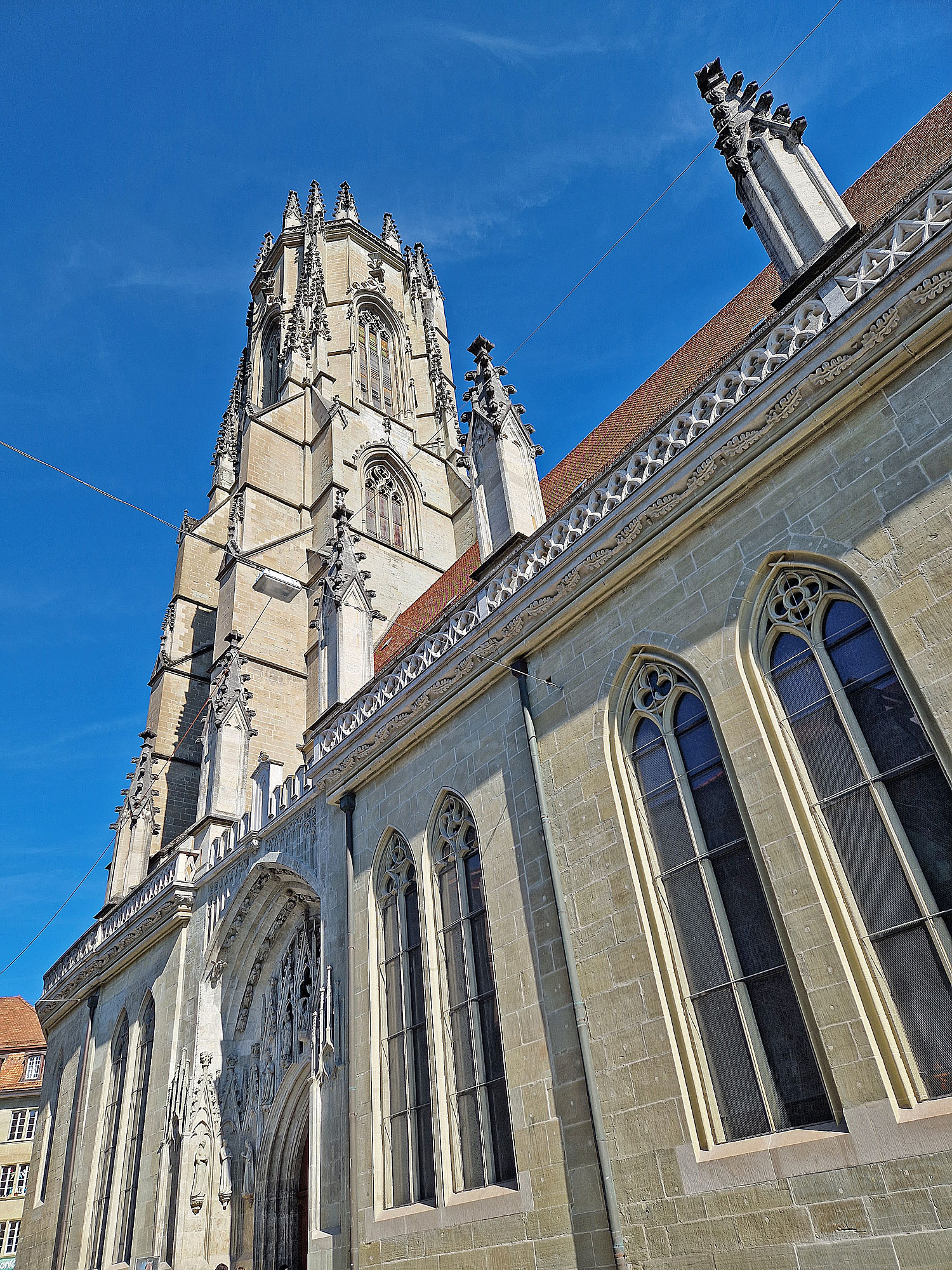 Freiburg Fribourg Cathedrale Saint Nicolas Rue du Pont Suspendu
