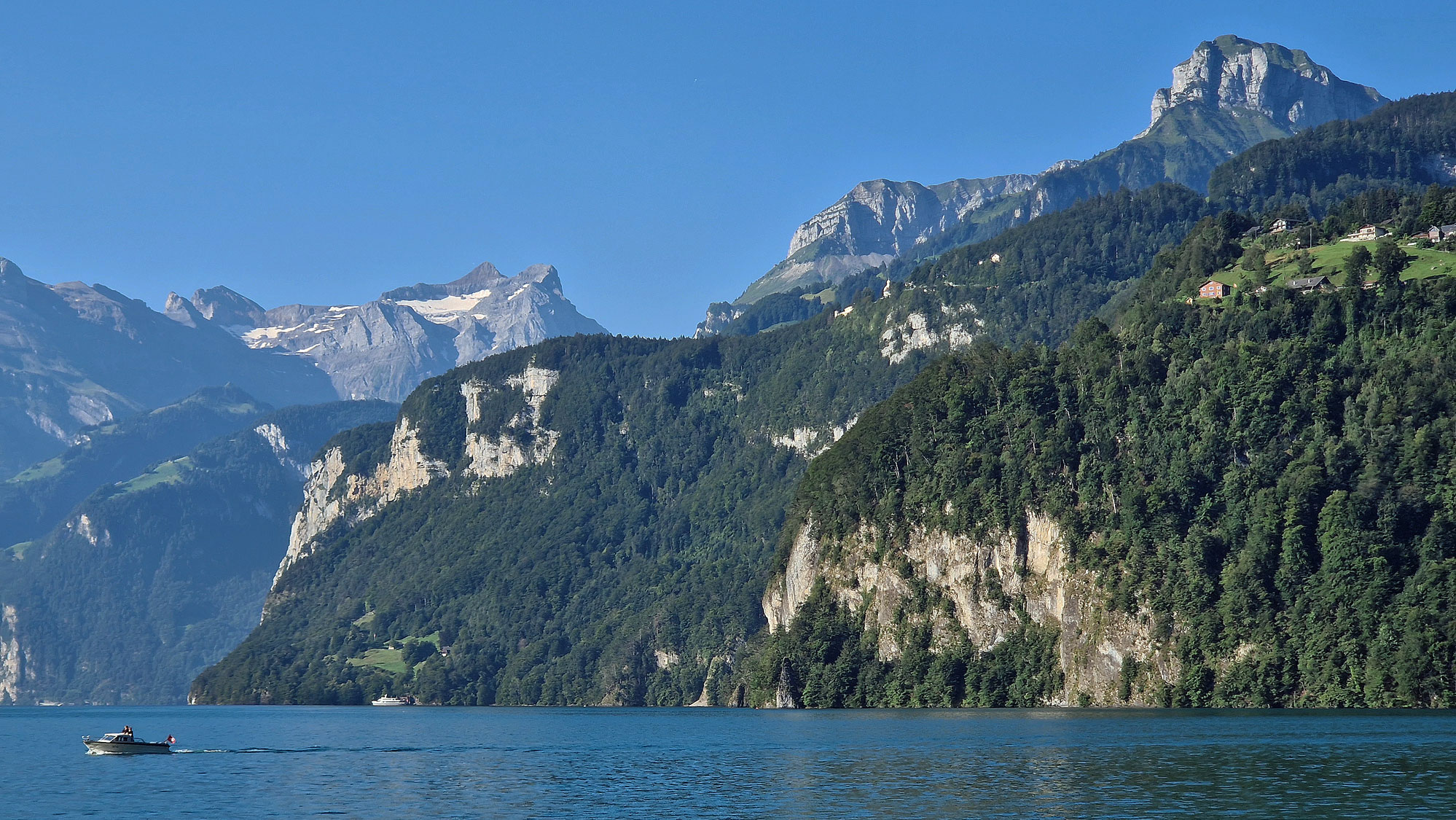 Vierwaldstättersee Seelisberg Steilufer