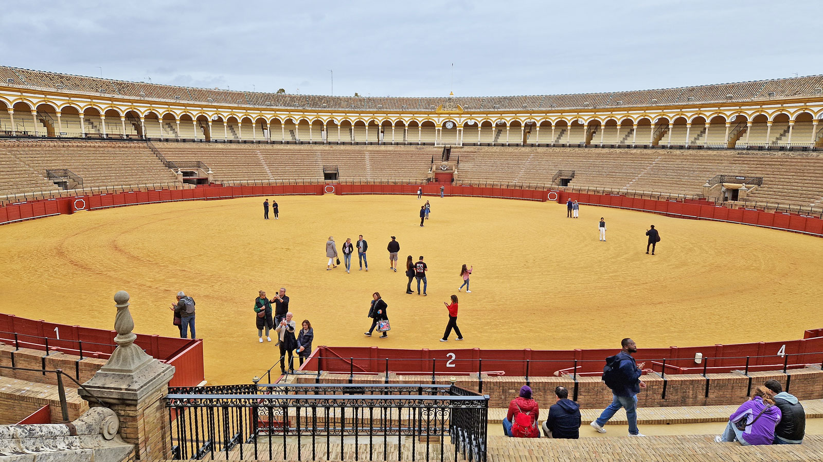 Sevilla Arena innen