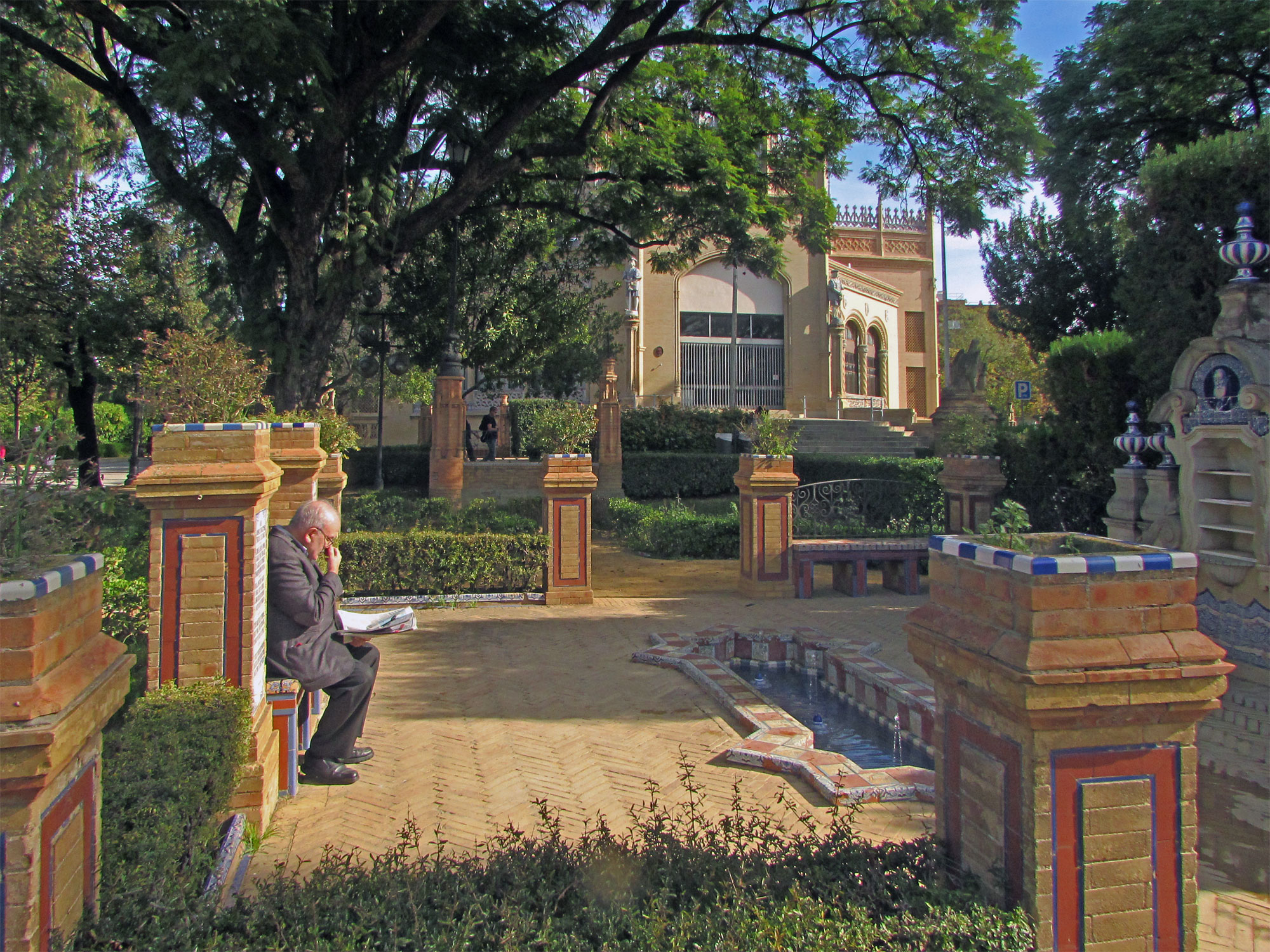 Sevilla Parque Maria Luisa Leseecke