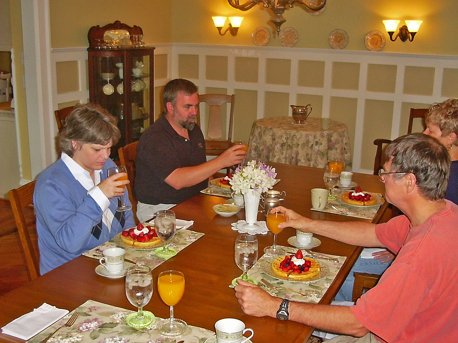 South Carolina Beaufort Bed & Breakfast North Street Inn Gäste beim Frühstück