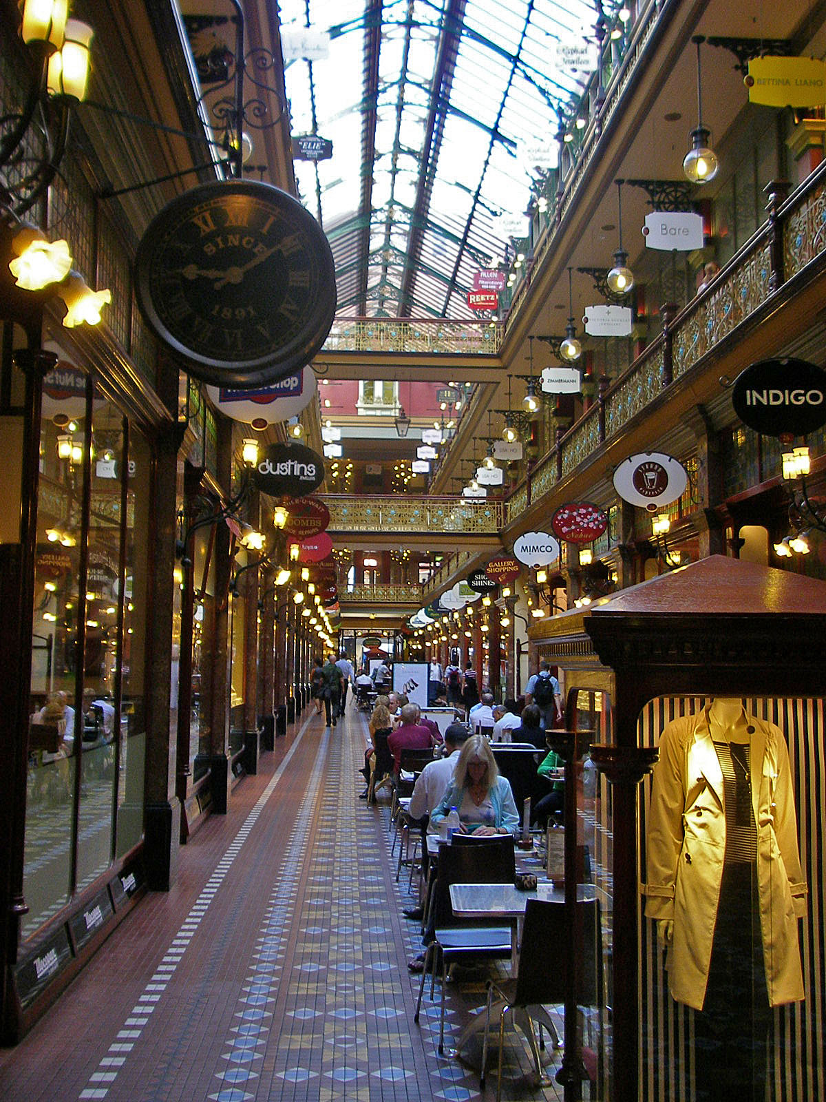 Sydney 3 extra8
