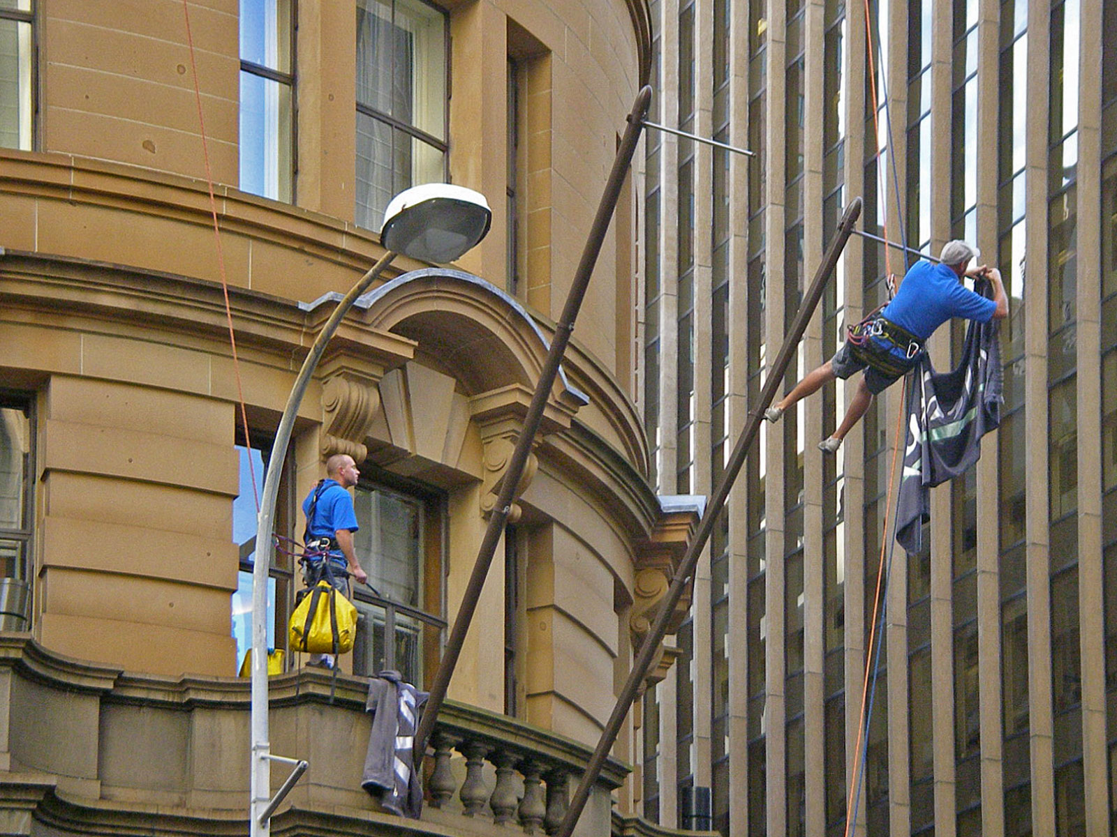 Sydney 3 extra9