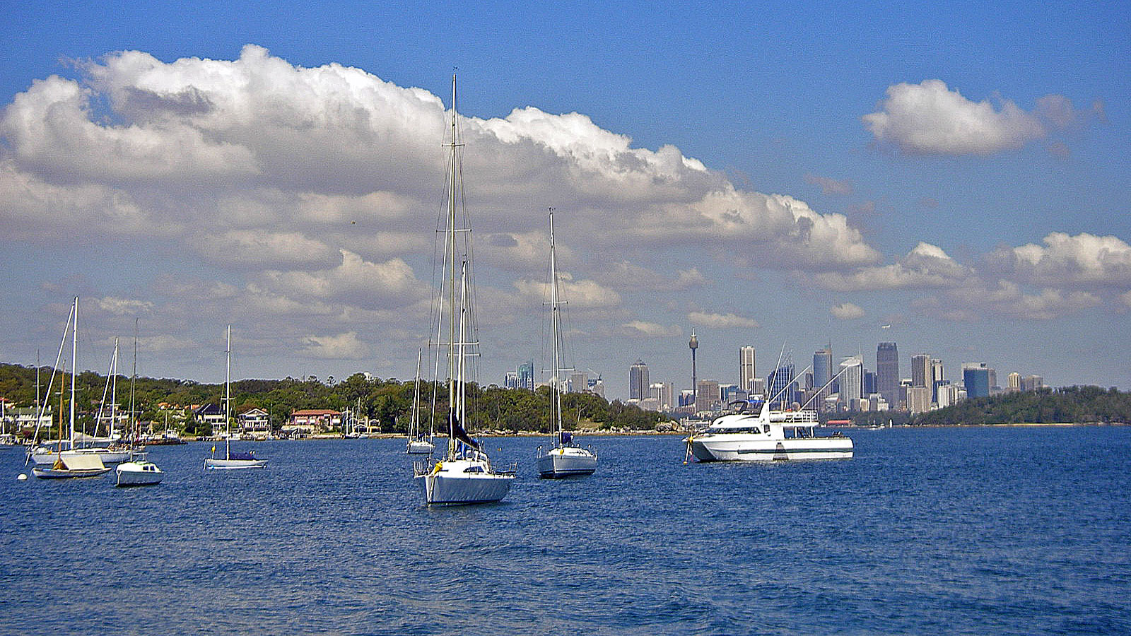 Sydney 3 extra18