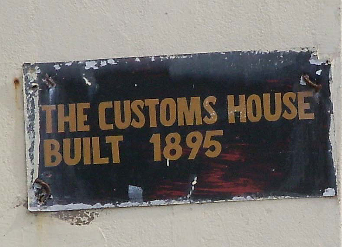 Tansania Bagamoyo Customs House Schild