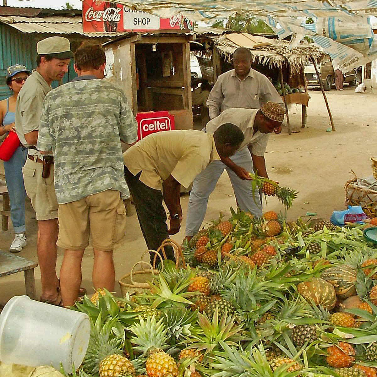 Tansania Markt Ananas